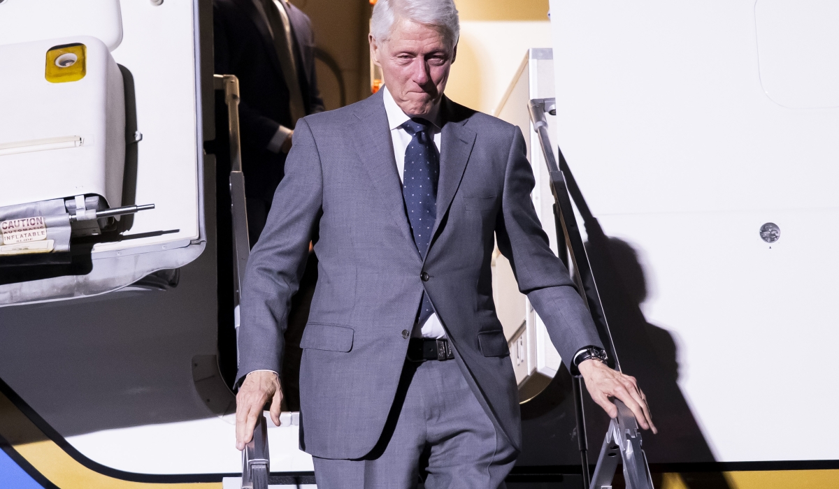 bill-clinton-in-rwanda