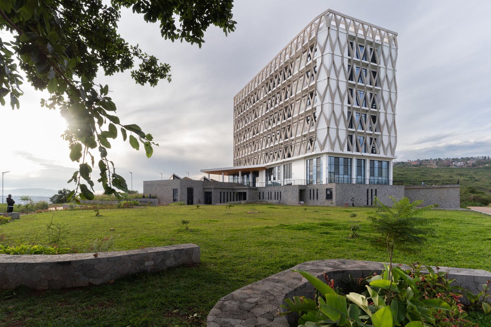 Relocate to Rwanda 8